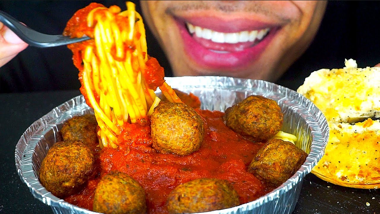 ASMR SPAGHETTI AND MEATBALLS SAUCE MUKBANG MAFIA RECIPE EATING BREAD BIG BITES NO TALKING SOUNDS