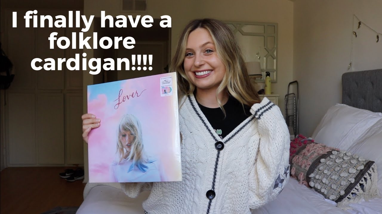 Taylor Swift Merch Haul/Unboxing : Folklore Cardigan & Lover Vinyl