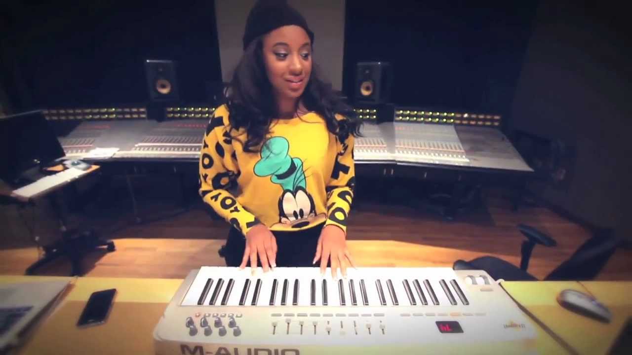 CeCe G In The Studio Making A Beat!