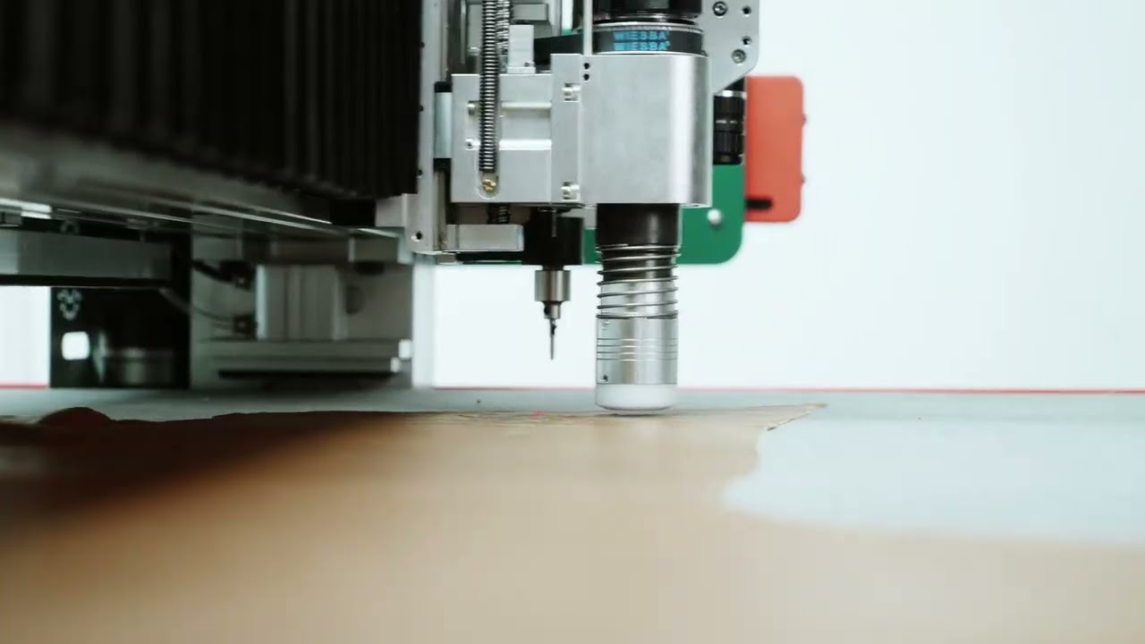 PU leather - Leather and fur industry CNC cutting machine