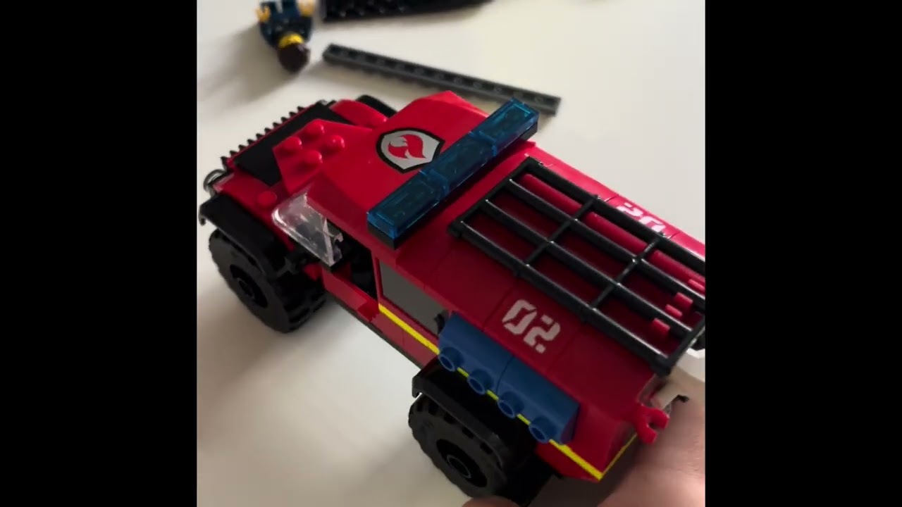 Конструктор LEGO® City Пожежний позашляховик з рятувальним човном (60412) замовили в магазині АЛЛО 