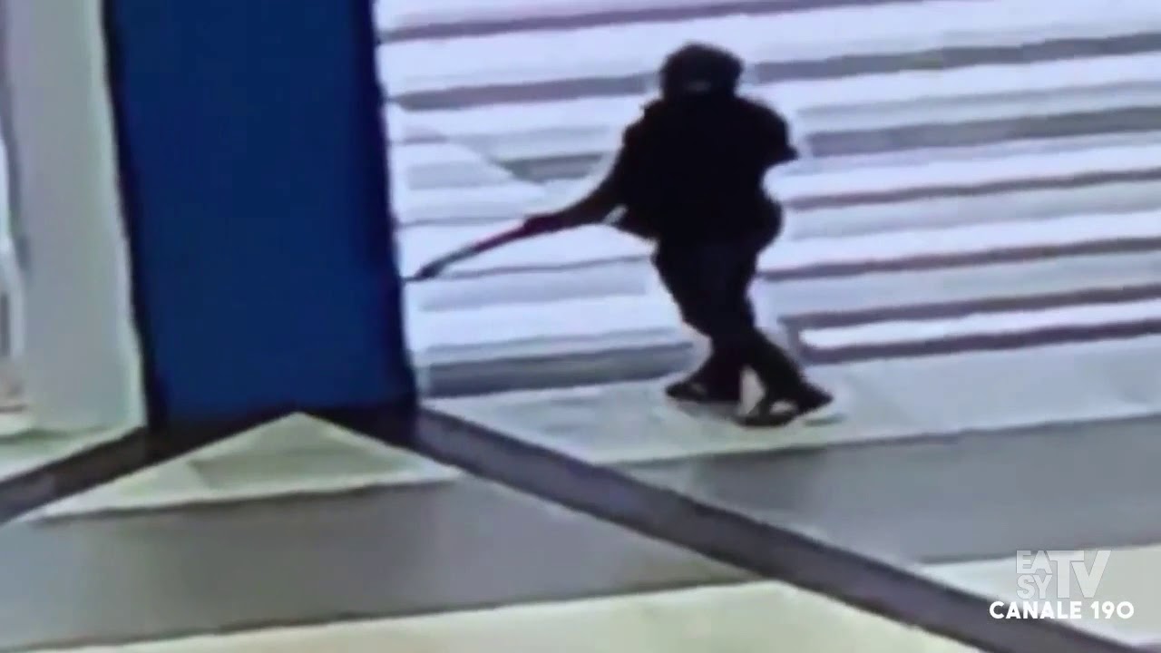 FOGGIA RAPINA IN GIOIELLERIA IERI SERA NEL CENTRO COMMERCIALE GRANDAPULIA, TANTA PAURA TRA LA GENTE