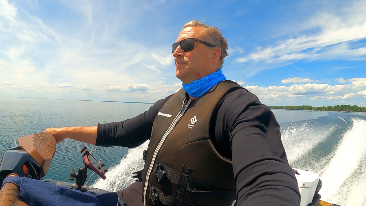 Sunny B Day on Lake Simcoe