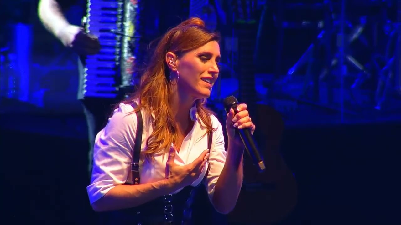 A la Abuela Emilia por Soledad Pastorutti en Jesús María - Festival País 2022
