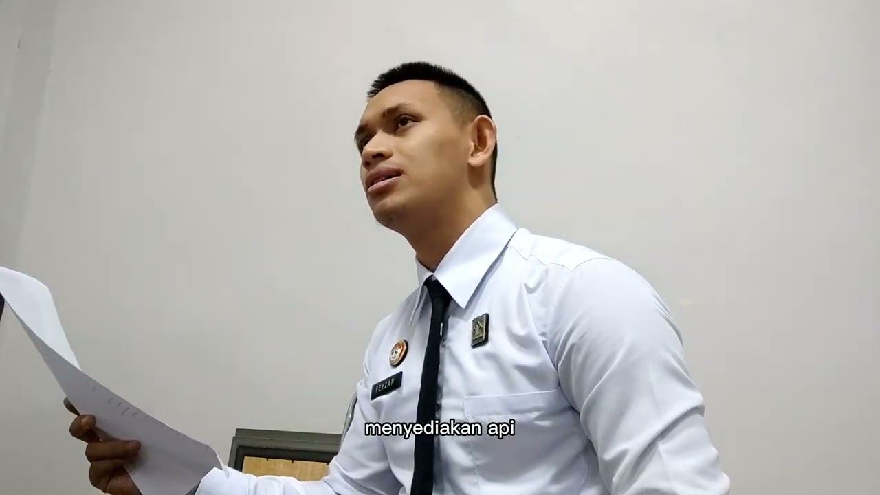 PUISI KEBANGSAAN - MAJU Karya Chairil Anwar