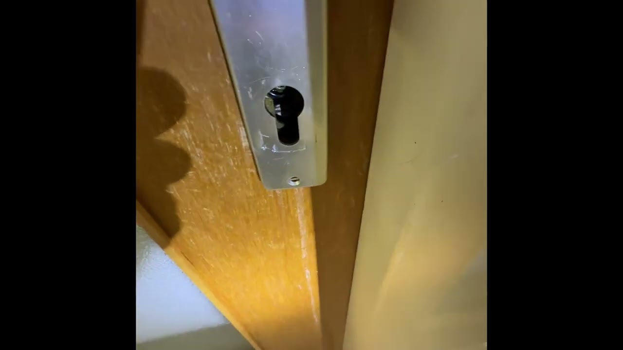 Türöffnung mit Knackrohr