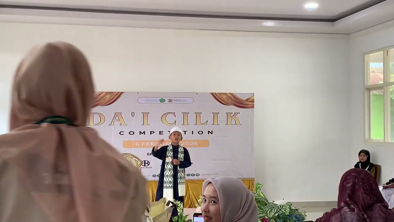 Pildacil singkat dan lucu kelas 3 SD, Berjudul MENUNTUT ILMU SEBAGAI IBADAH.