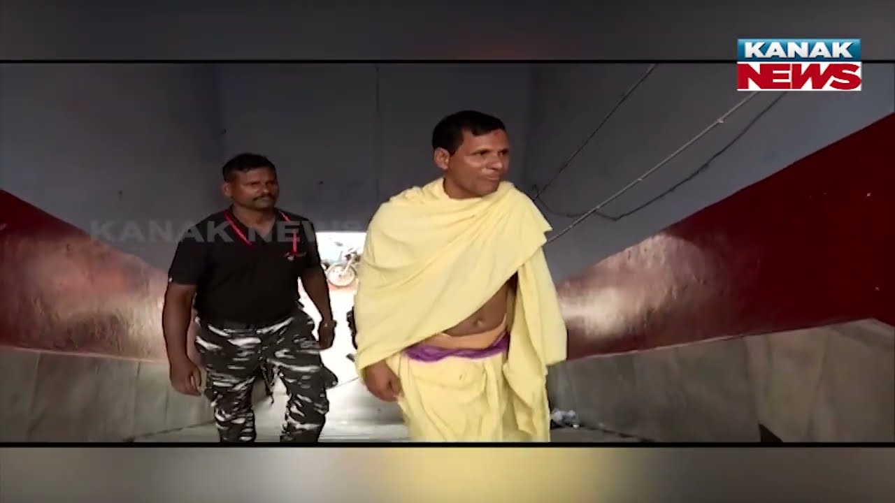Security Lapse at Jagannath Temple: Intruder Enters Srimandir
