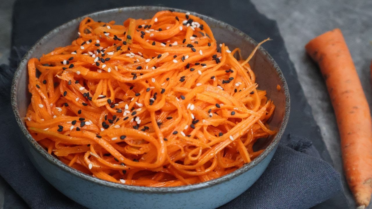 Cea mai bună salată coreeană de morcovi – simplă, aromată, delicioasă!