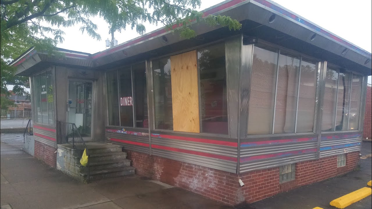 ABANDONED DINER!!! - Canton, OH