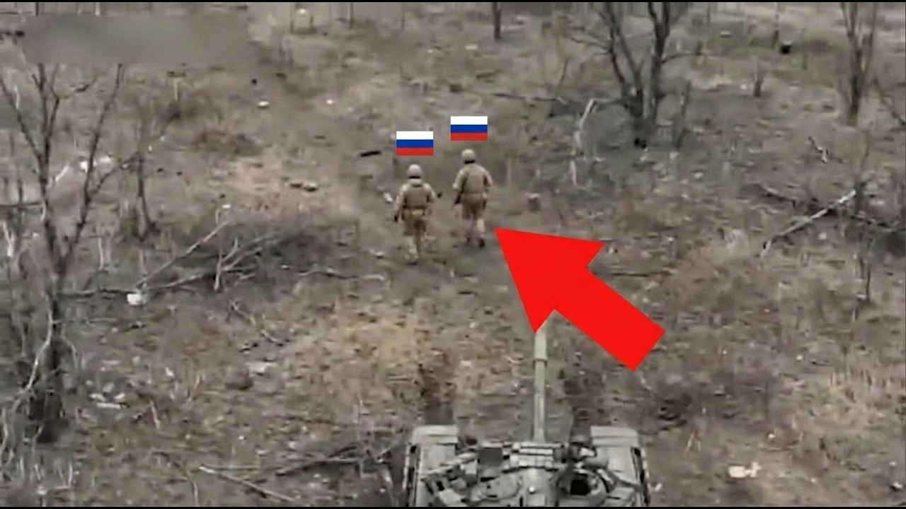 Russian Soldiers Try To Remove Anti Tanks Mines But Trigger It Instead