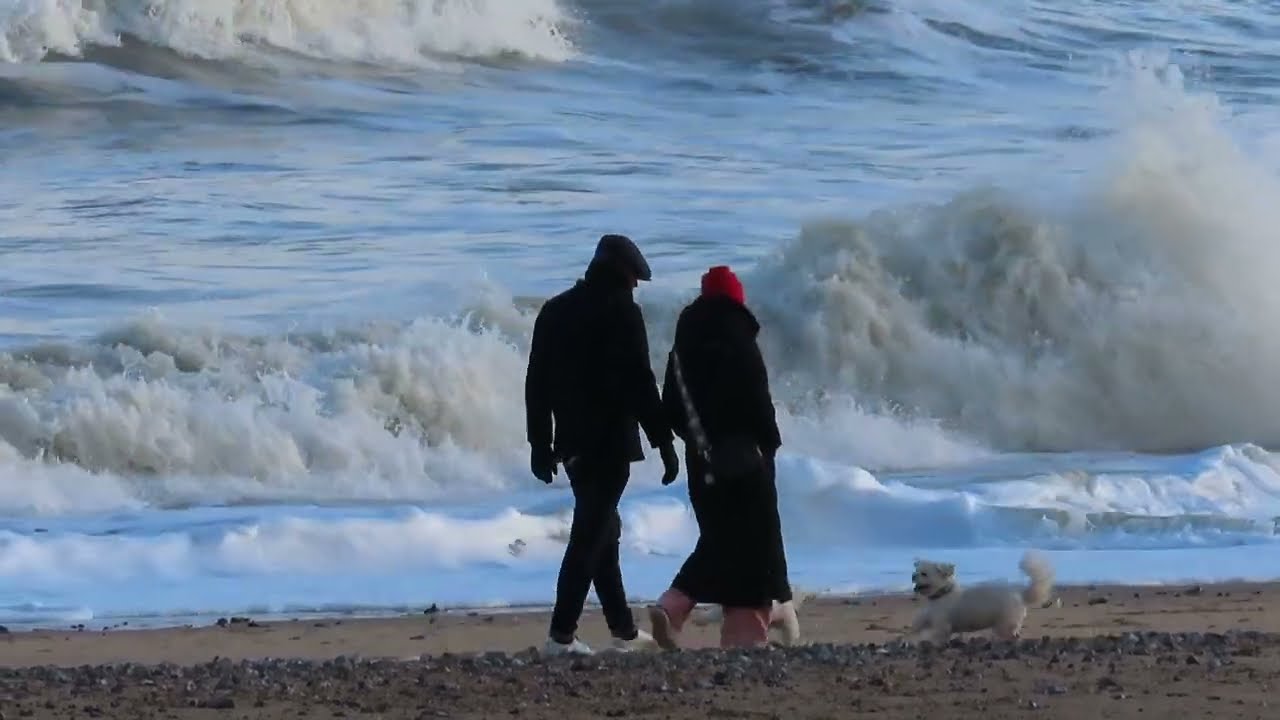 A Winter beach walk - Ramsgate