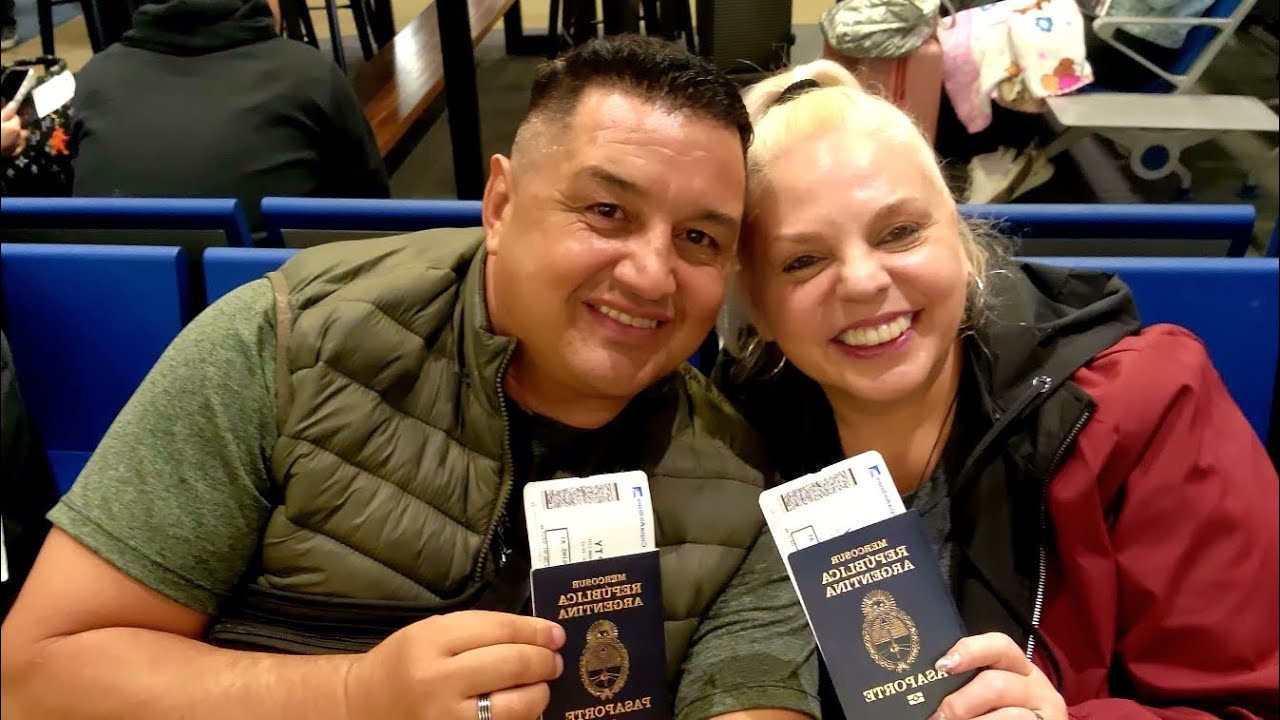 Gabriel el magico y Najla  viajando a Panama 18/3/26