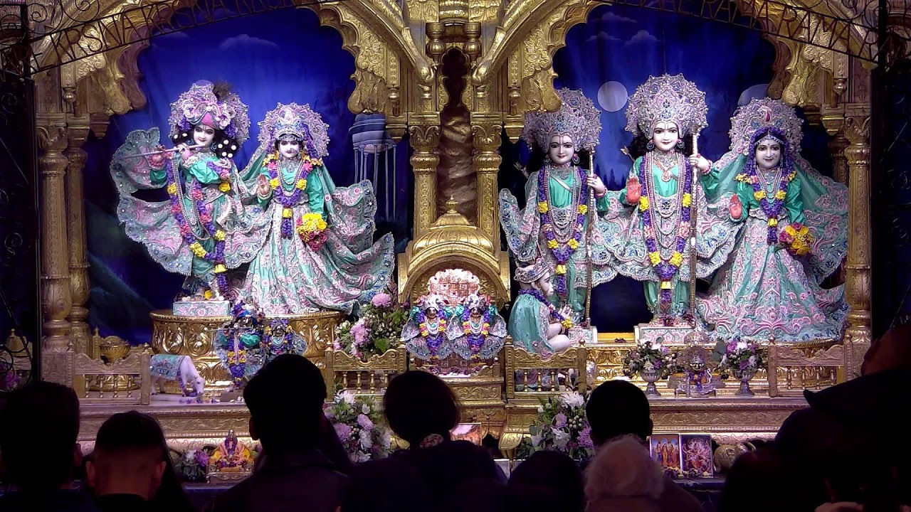 Bhaktivedanta Manor | Darshan