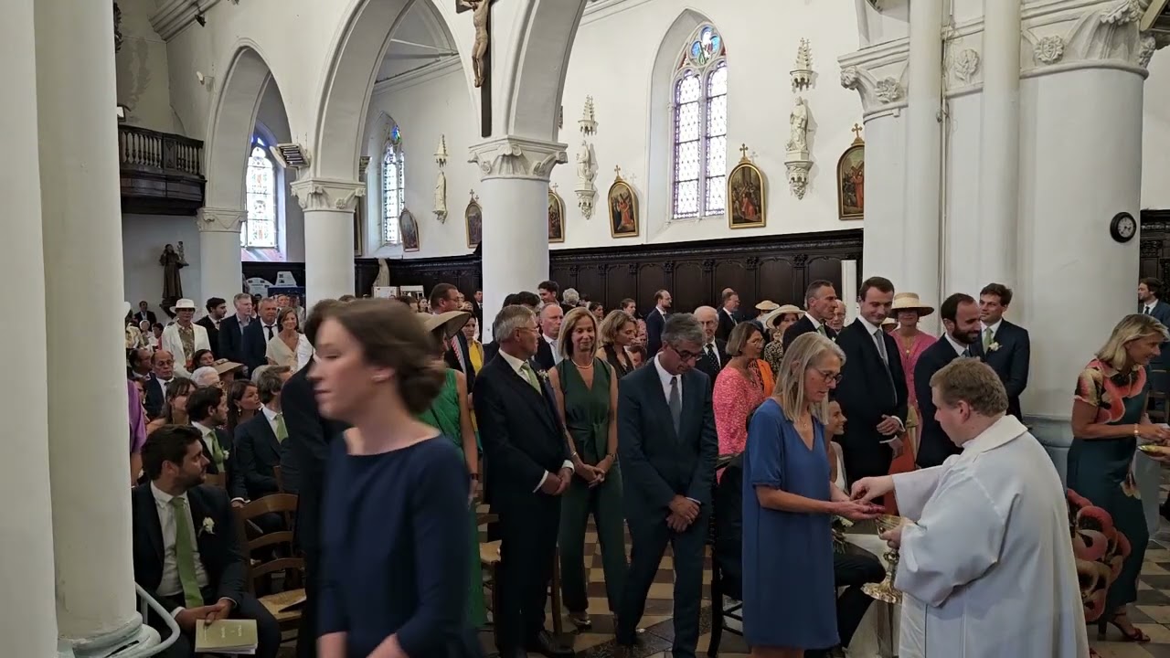 Tu fais ta demeure en nous