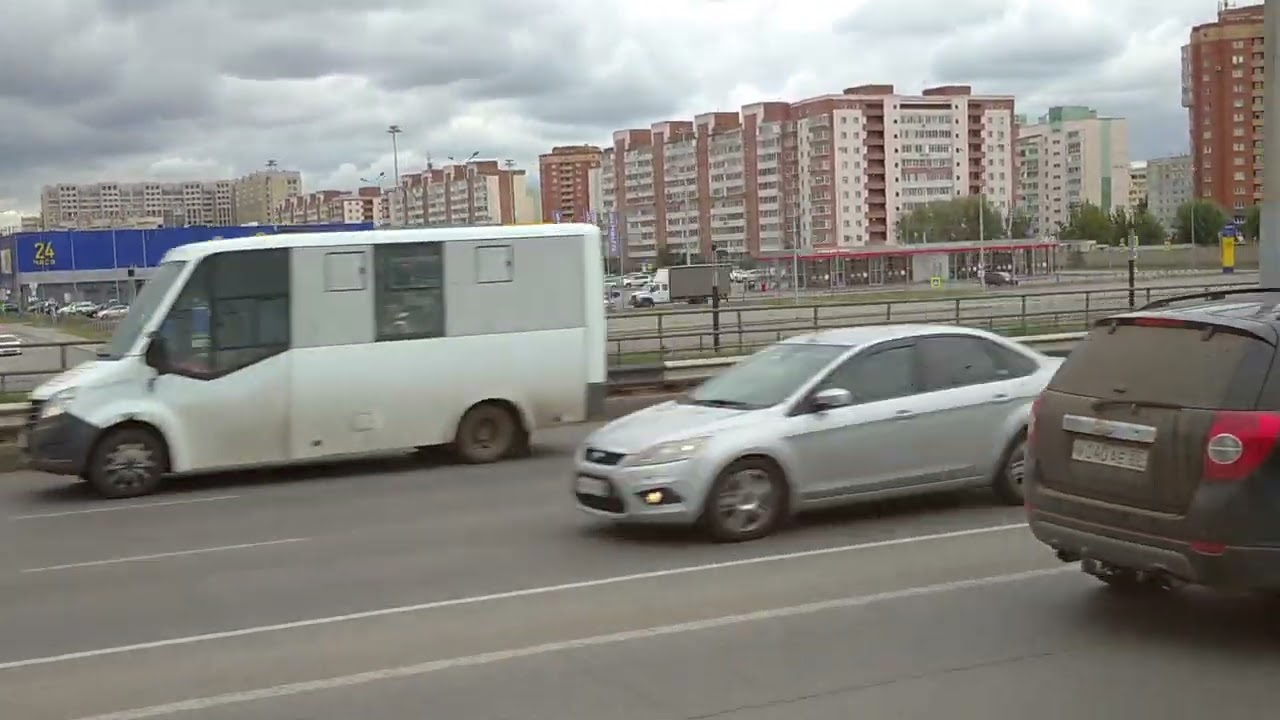По Омску на автобусе🚍🏢🏬🏤.С правого на левый берег.🎢🌉🤓🖐️