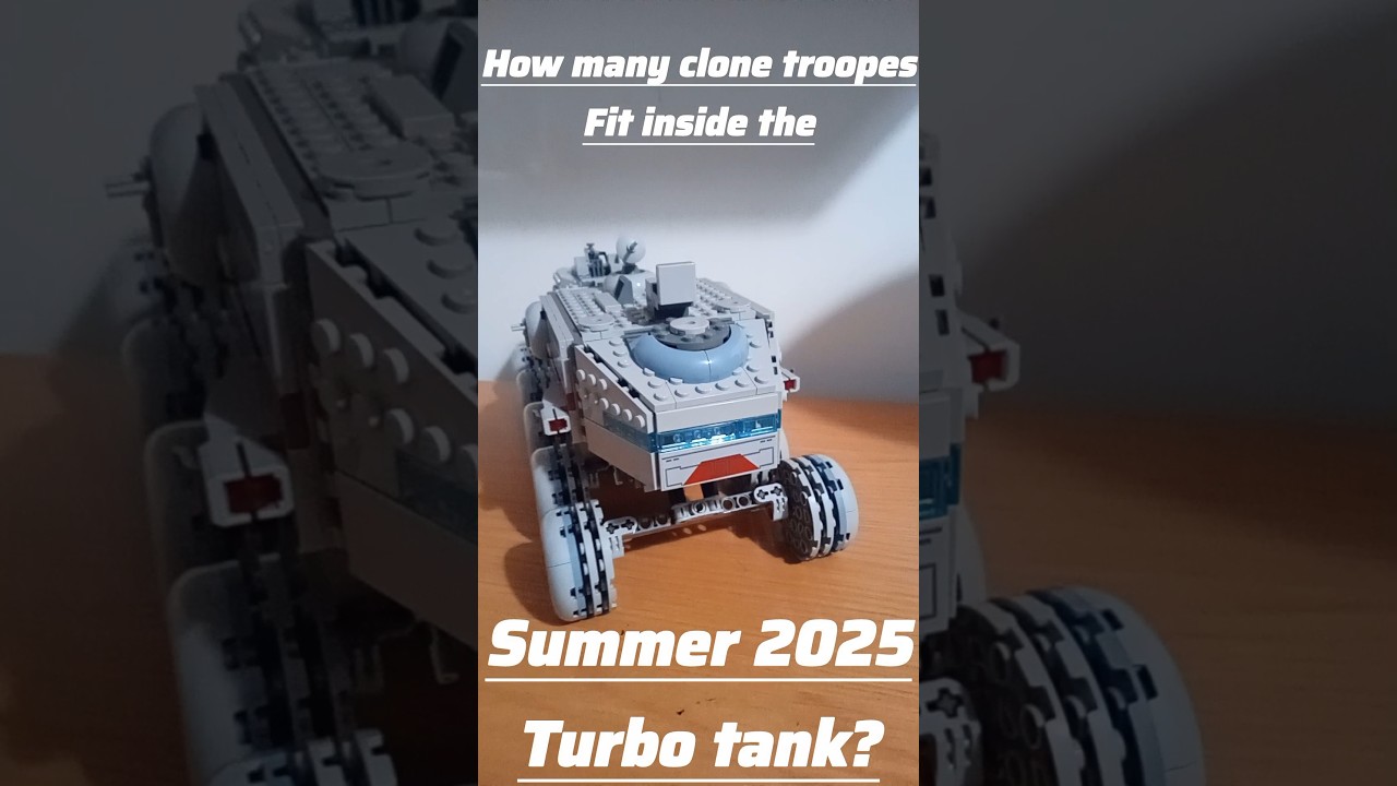 How many clone troopers fit in the summer 2025 Clone Turbo Tank