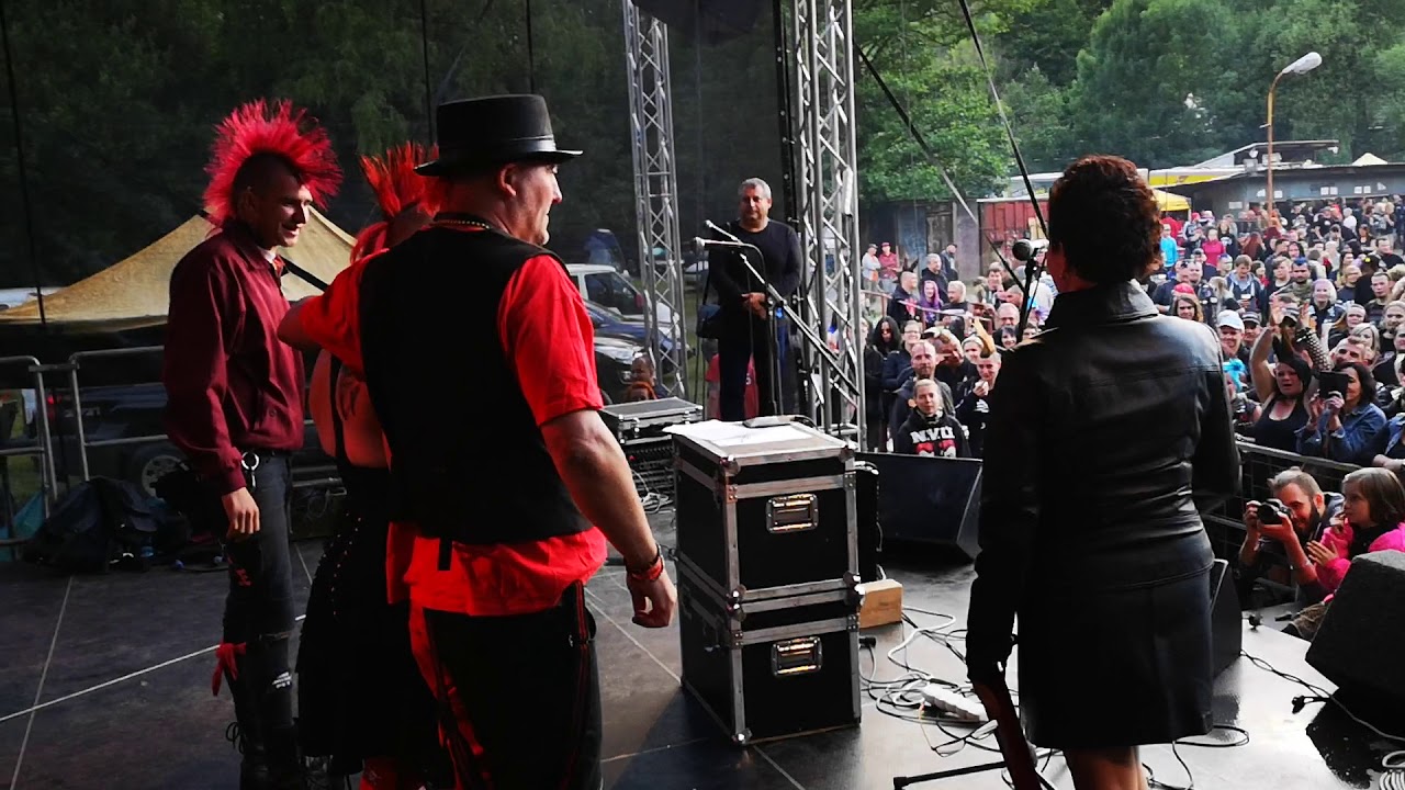 Punková svatba Brněnec fest 30.6.2018