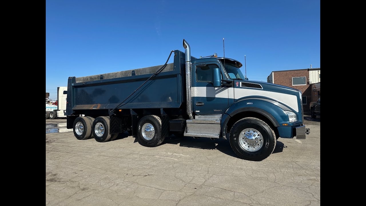 FOR SALE - 2021 Kenworth T880 TriAxle Dump Truck - Cummins X15, 18 Speed Manual, NEW TIRES