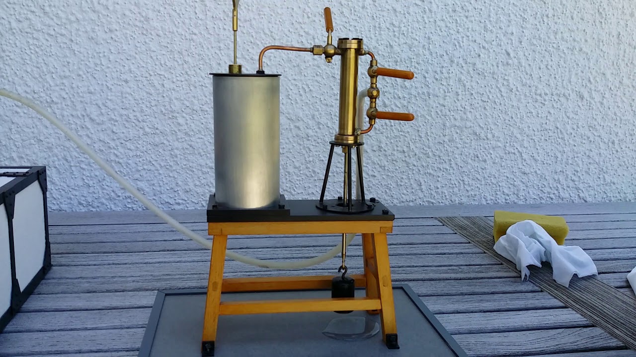 Model Steam: Condenser Experimental Apparatus James Watt 1765