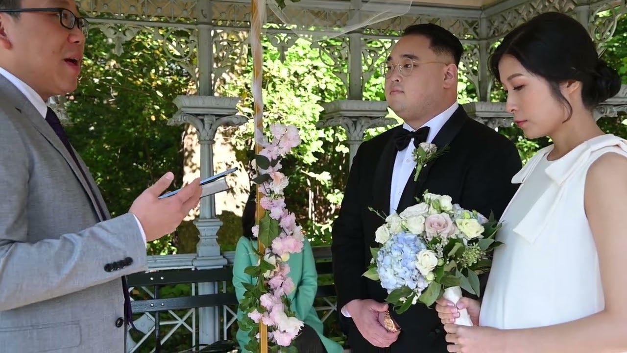 Central Park wedding ceremony by Wedding Packages NYC in Ladies Pavilion.