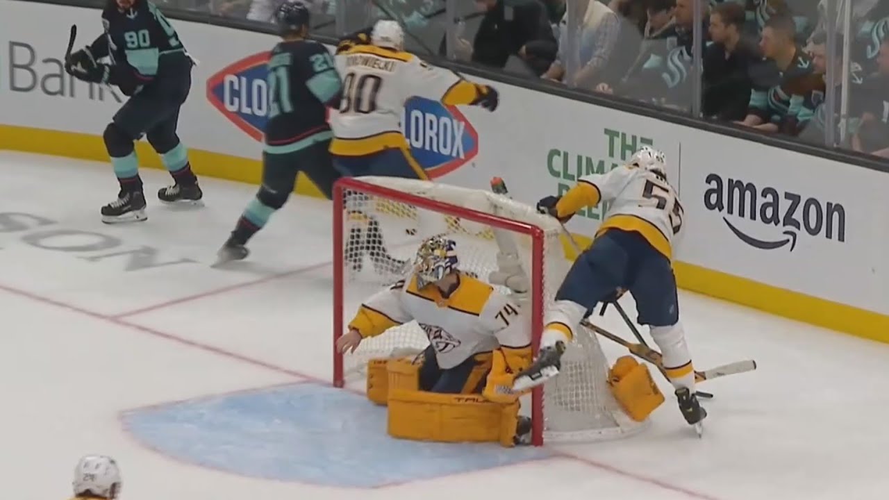 Juuse Saros Makes Save Without Blocker And Stick