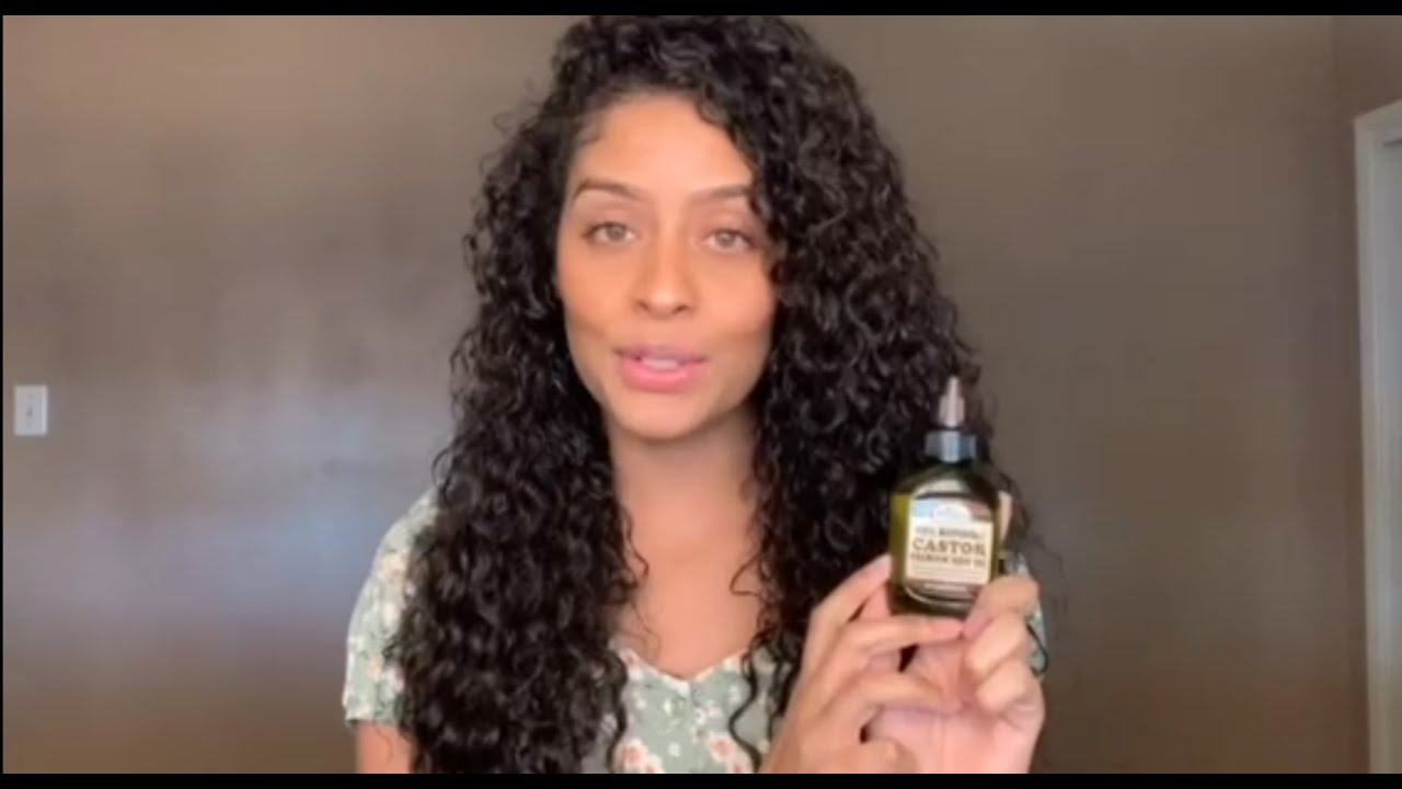 How I use Difeel Castor Hair Oil to Deeply Condition My Hair & Improve Hair Growth!