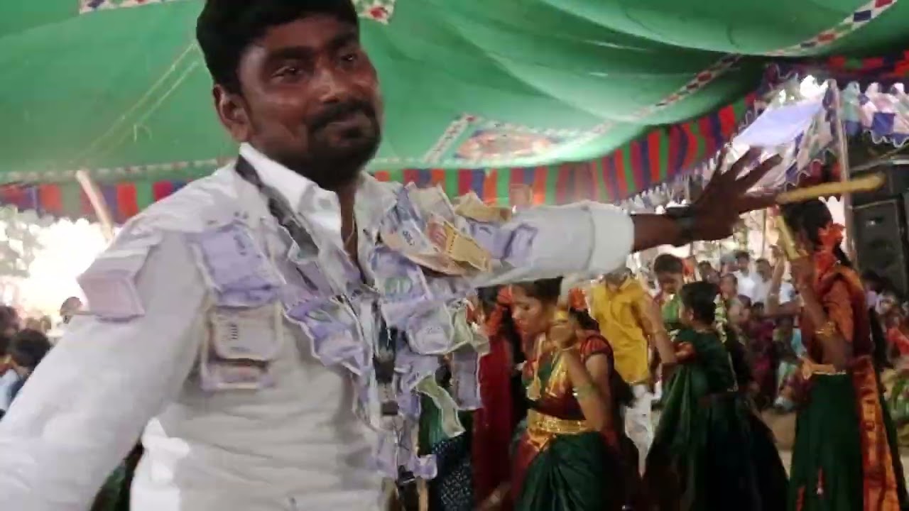 అశోక్ మైదుకూరు కోలాటం పుల్లూరు బృందం బావవి నీవు అంటూ ఒక ఊపు ఊపేస్తున్నారు చూడండి 9010051312
