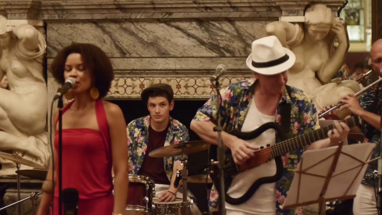 Triste by Viramundo (live at V&A)