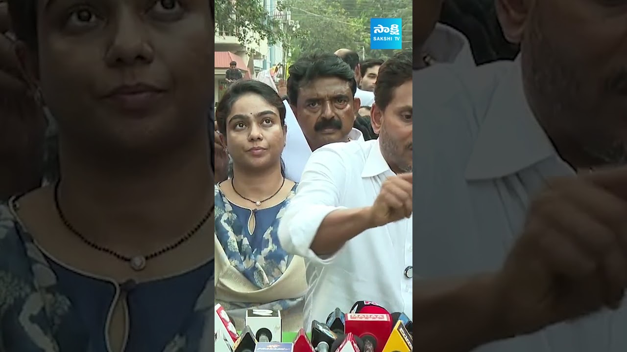 బాబుపై జగన్ అదిరిపోయే సెటైర్లు 
