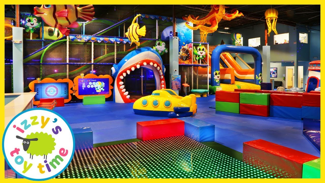 Izzy's Toy Time Goes to CATCH AIR! Fun Family Trip with Indoor Play Place!