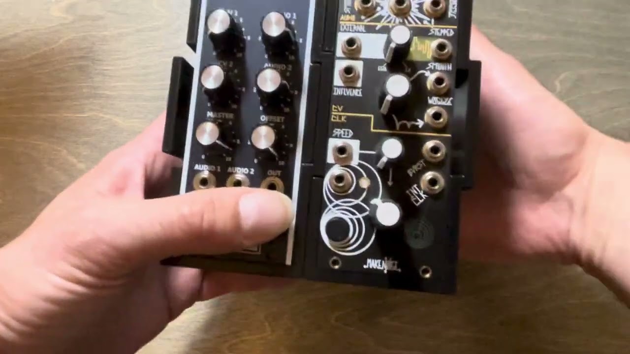 3D printed freely arrangeable modular Eurorack case prototype