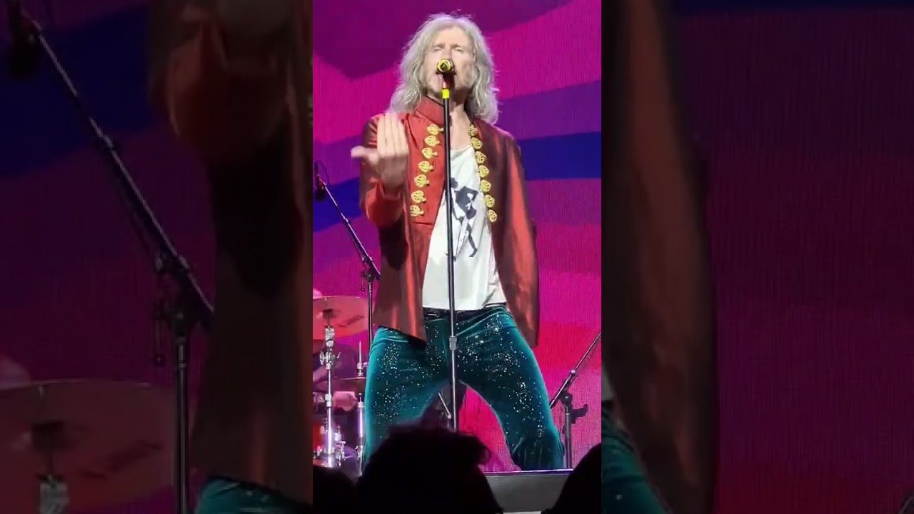 Tim Rogers: Start Me Up (Rolling Stones Cover)