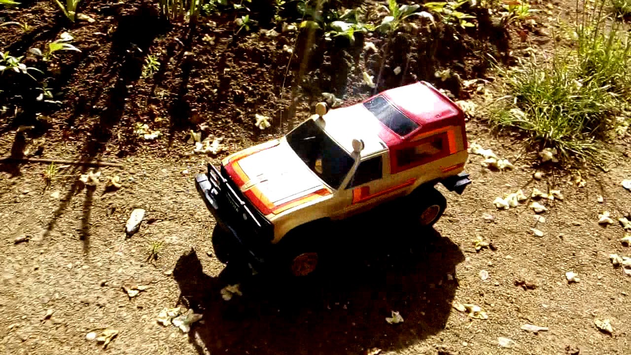 Nikko Toyota Hilux RC 4WD 1982