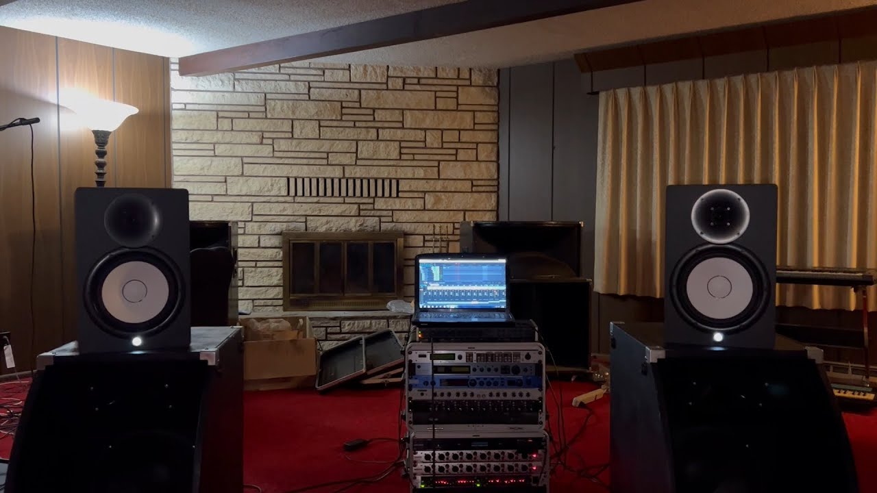 My Simple Yamaha HS8 Review