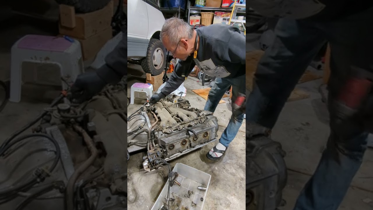 Ep14: Previa engine remove and install / finishing up the assembly on the engine