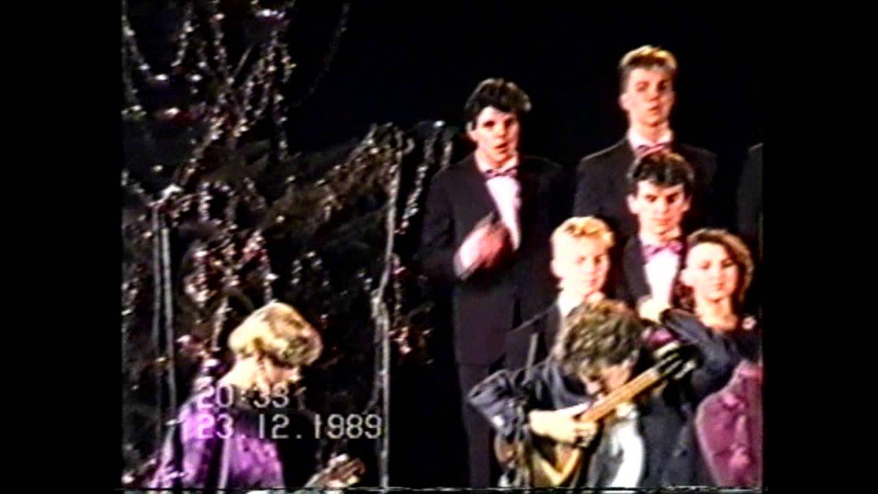 Pjevački zbor Desiderium Čežnja - 1. BOŽIĆNI KONCERT U HRVATSKOJ - ZAGREB CIBONA 1989