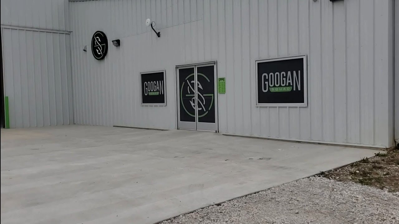 #muddlyfe #googansquad     I went to Googan Squad HQ