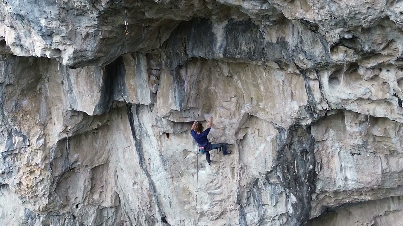 Horne Lake rock Climbing. Dani at Code of Honor 5.12c. Drone footage DJI mini 2