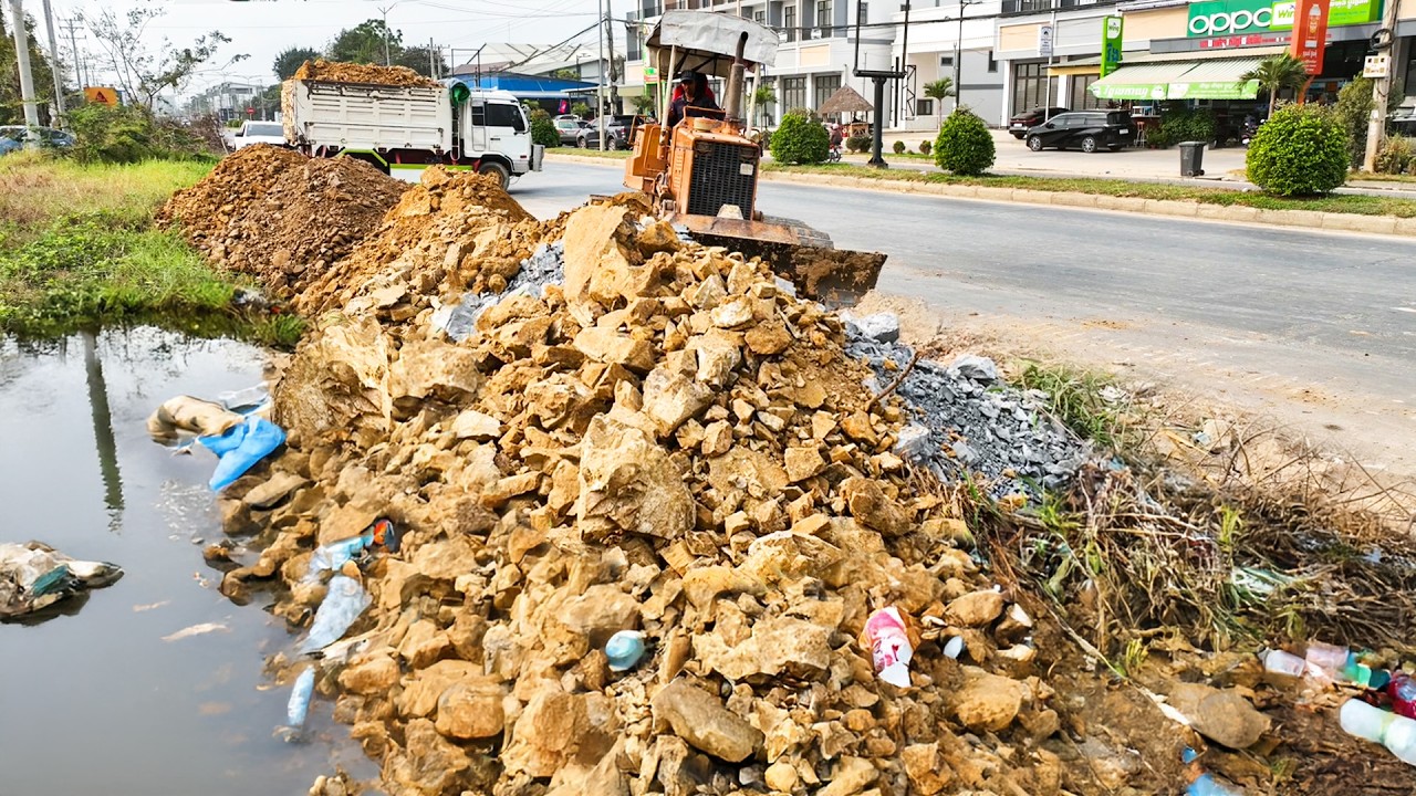First Amazing Opening Project!! Landfill Building Market Using Skills Dozer Pushing Stone Soil