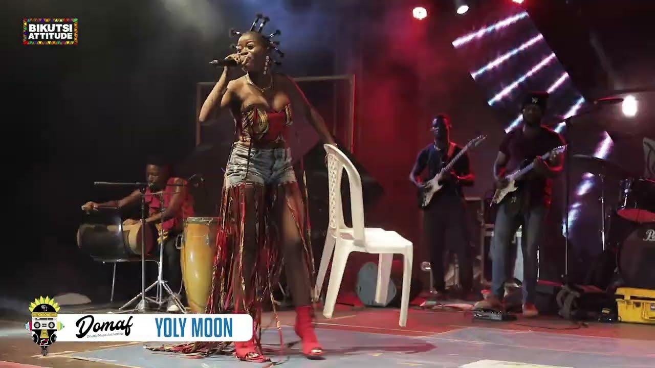Yoly Moon   Bikutsi Attitude DOMAF