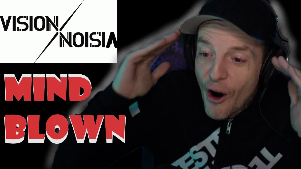 Deadmau5 Has A Sudden Realization...