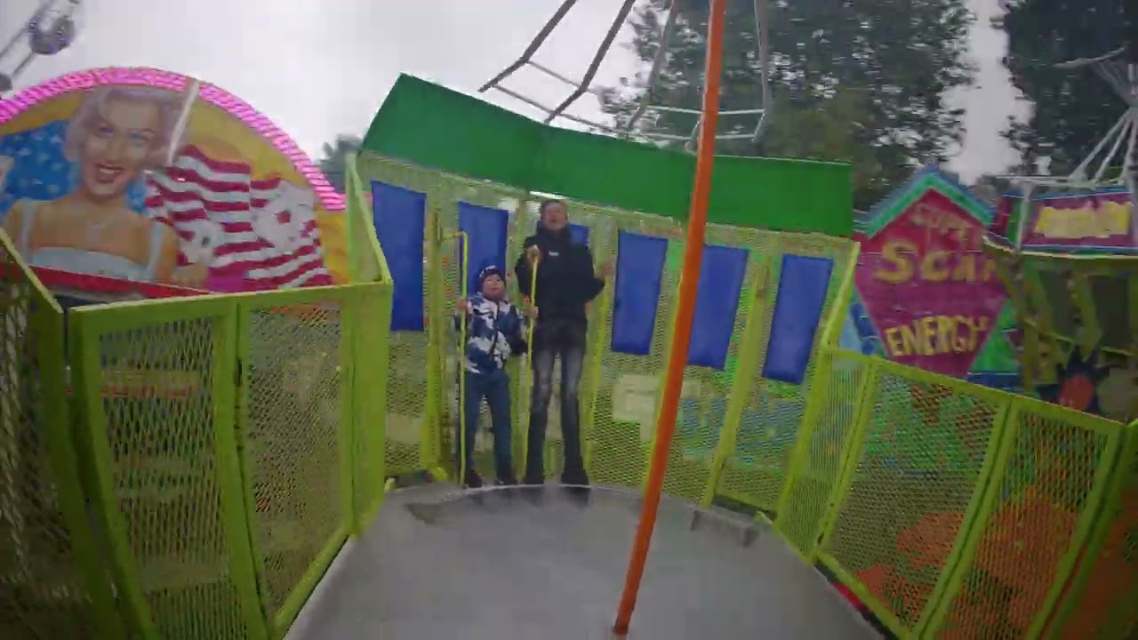 Strakonick&aacute; pouť 2025 atrakce/attraction Super Scat za j&iacute;zdy/onride