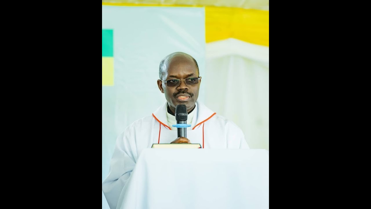 HUMAN IDENTITY VI-A-VIS AI/Inama za P. Dr Baribeshya J.B. ku Bafaratiri b'i Kabgayi mu gukoresha AI.