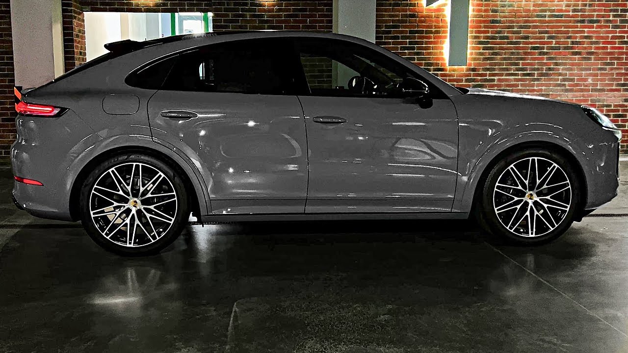 Porsche Cayenne (2024) - High Performance Terrific SUV