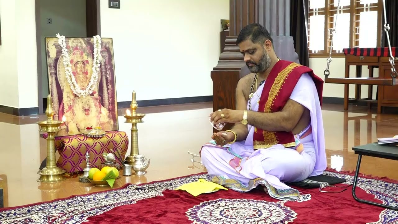 ಕಾಪುವಿನ ಅಮ್ಮನಿಗೆ ನವದುರ್ಗಾ ಲೇಖನ ಬರೆಯುವ ವಿಧಾನ ತಿಳಿದುಕೊಳ್ಳೋಣ