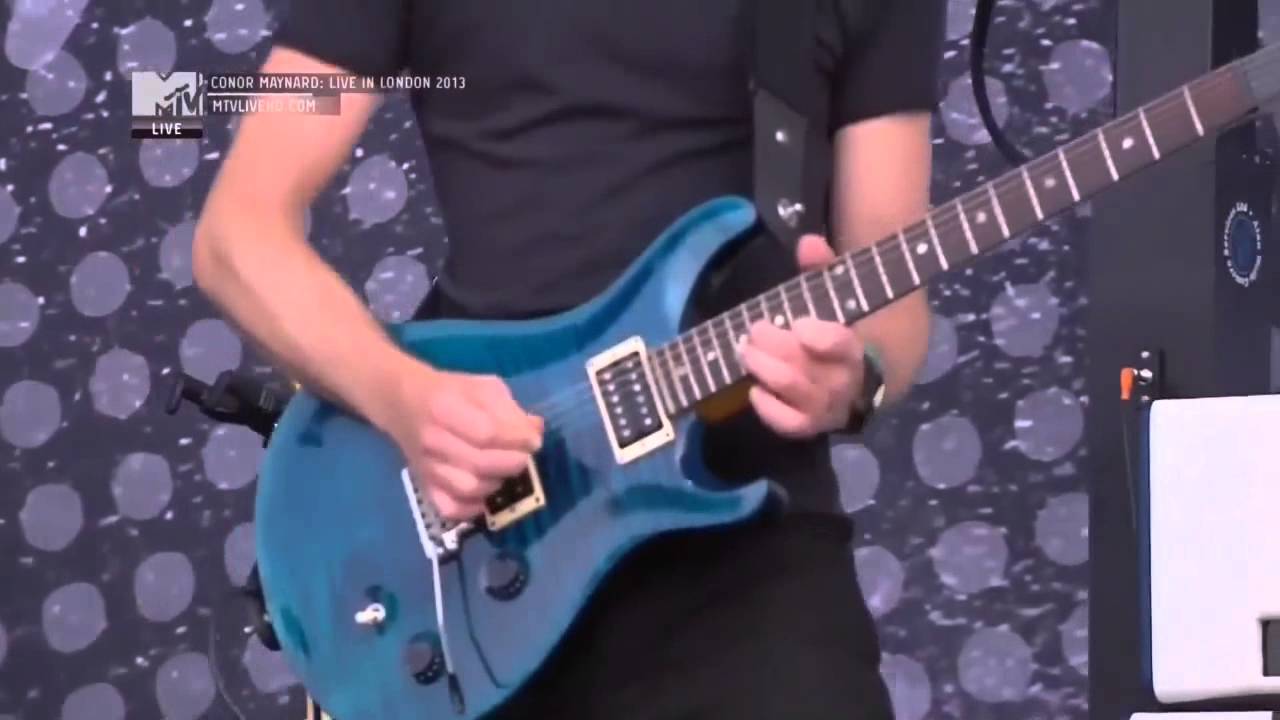 Conor Maynard - Turn around (Live in London 2013 - Wireless Festival