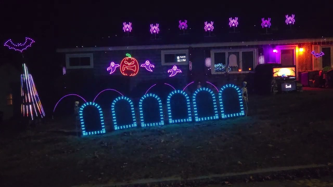 2025   Lights on Lilian   It Must Be Halloween   By LVCRFT   Made with Clipchamp