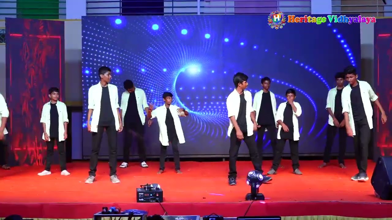 30 Dance by students of Grade 10
