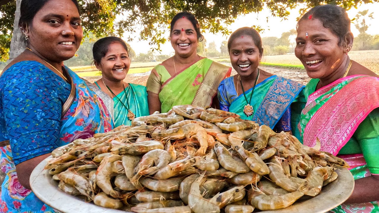 PRAWNS CURRY | పచ్చి రొయ్యల కూర | Prawns Curry village style | Telangana Village Food